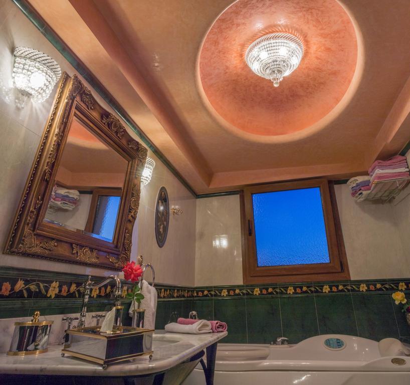 Luxury Villa Καρτερός Εξωτερικό φωτογραφία