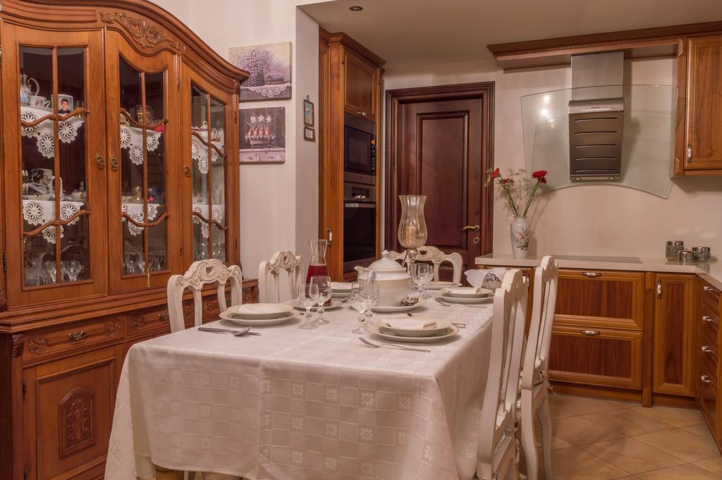 Luxury Villa Καρτερός Εξωτερικό φωτογραφία