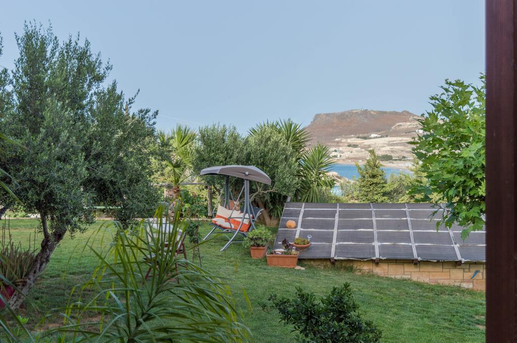 Luxury Villa Καρτερός Εξωτερικό φωτογραφία
