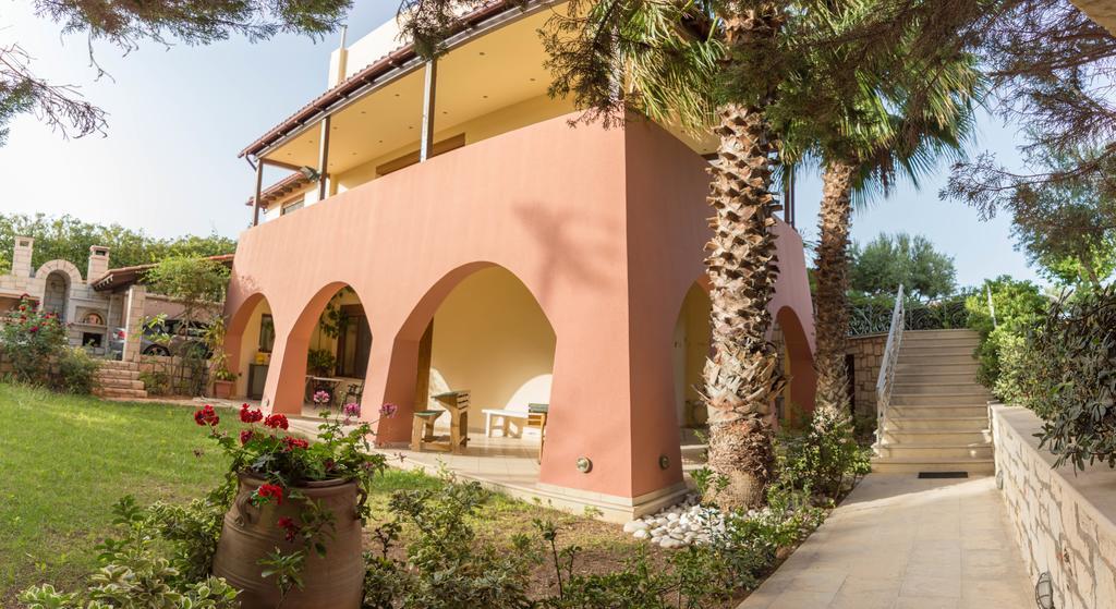 Luxury Villa Καρτερός Εξωτερικό φωτογραφία