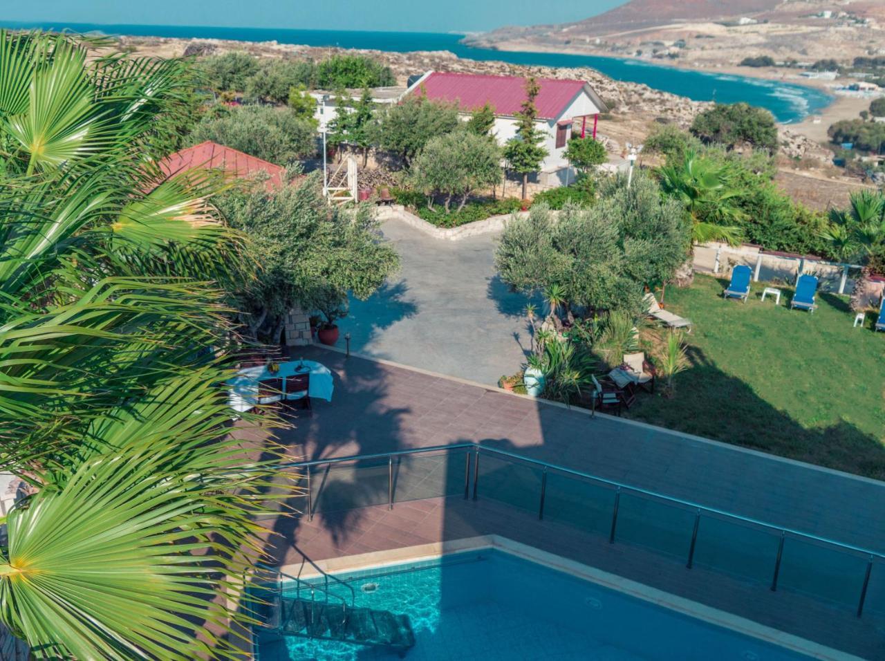 Luxury Villa Καρτερός Εξωτερικό φωτογραφία